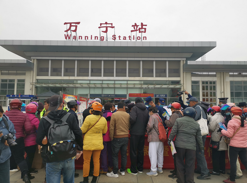 �����f���F���_չ���\(y��n)�������(d��ng)