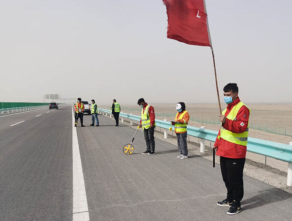 �½���Ͷ����ֹ�˾�_(k��i)չ��·���g(sh��)��r�{(di��o)��