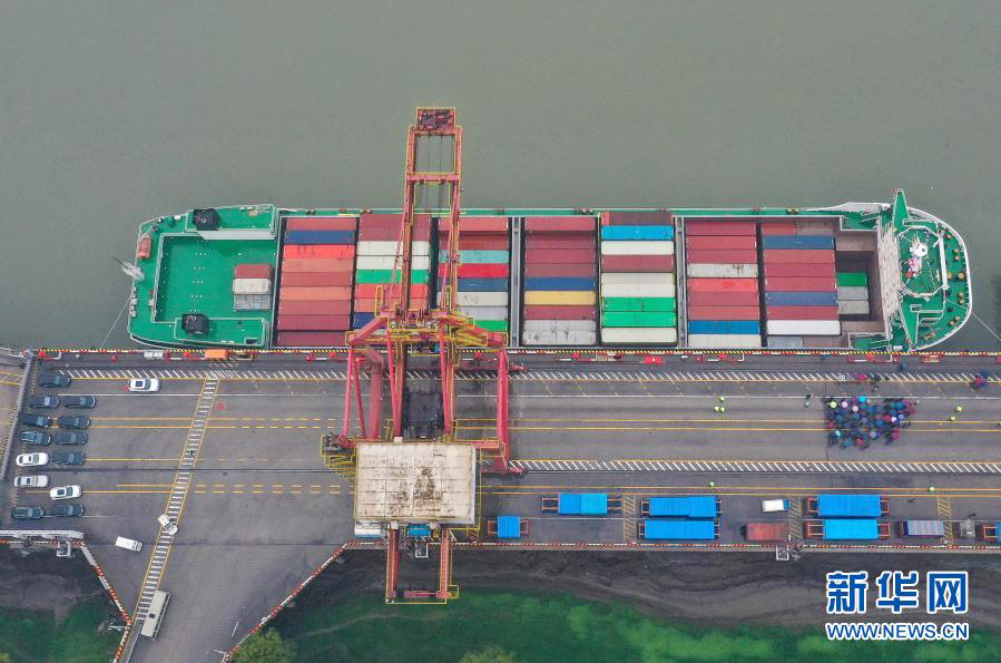 ��h���L(zh��ng)����(n��i)������b�䴬�׺�