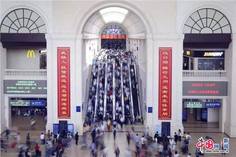 ����ʮ���塱�Ї��F·����ܳ������ٶȡ�