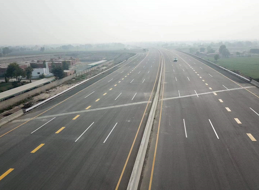 �ͻ�˹̹M4IIIB�Ŀ����յ������C��