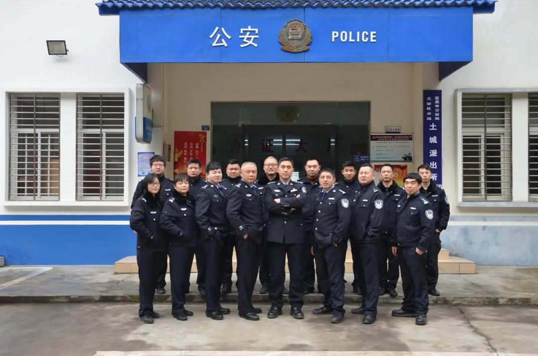 һ��(g��)�����ɳ����đ�(zh��n)���ߡ��c(di��n)��