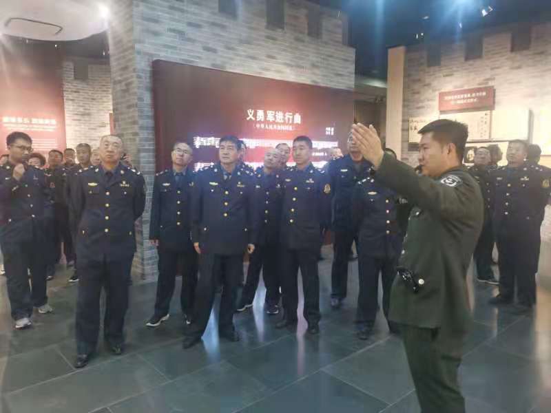 �����мtɫ���򡢼���������ҡ�