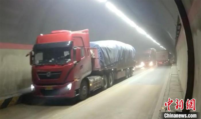 ���C�R�ģ���ʯ���_��������19С�r���U�֏�(f��)��ͨ