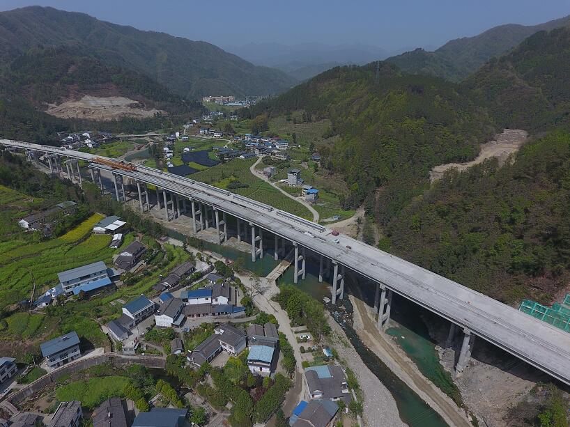 �v�����������P(y��ng)���L(f��ng)����