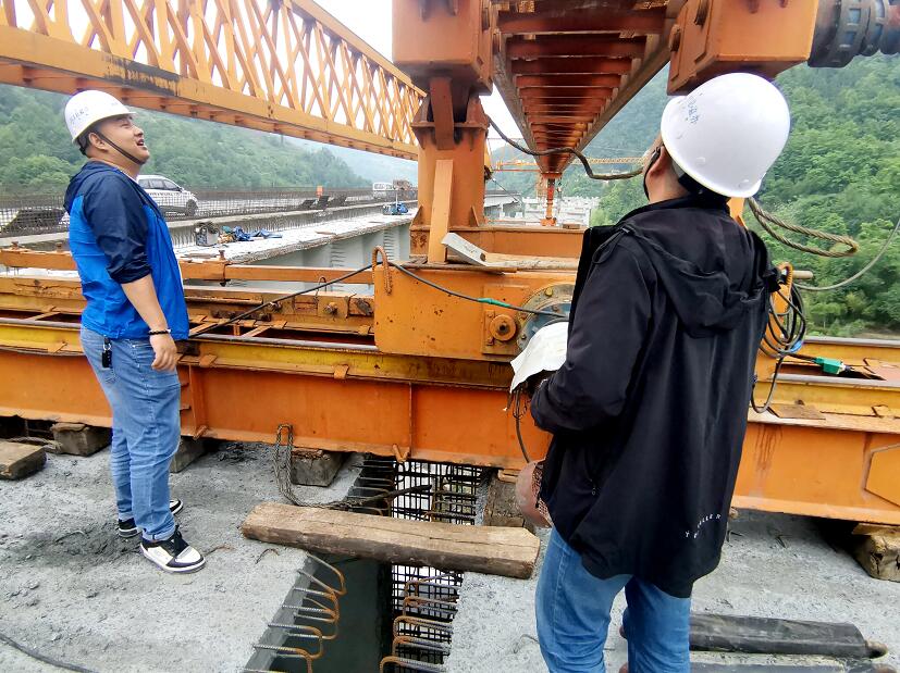 �Vƽ�����(xi��ng)Ŀ����(sh��)ץ�÷���p��(z��i)����