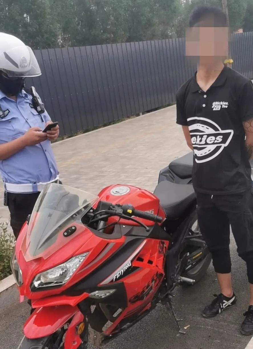 ɽ����������ը��Ħ�С���ҹ�_���e��