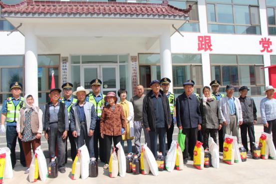 ���C��ͨ���T�`��־Ը����(w��)����