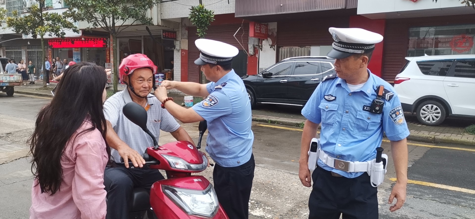 ���ϰ��l(xi��ng)�������������䵽��(sh��)̎  ����܇���A�������γ��@��Ч