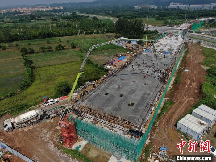 �������H�F·�ľ������B�m(x��)����ɝ���