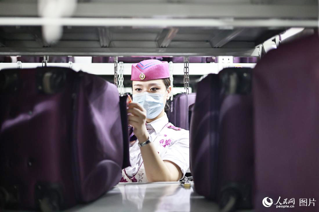 ���赸�݆T�����F��܇�L(zh��ng) 10��Ҋ(ji��n)�C�����F·�l(f��)չ׃�w