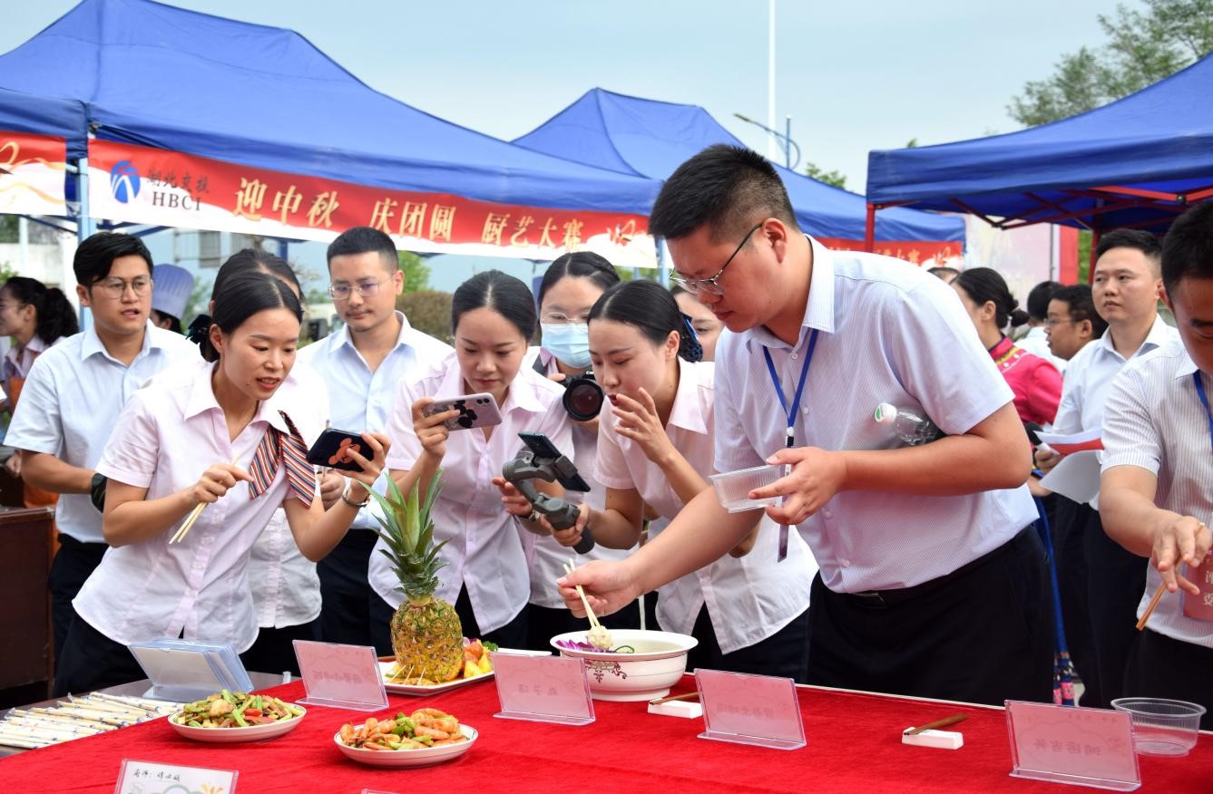 ������Ͷ���������ԏNˇ��ِӭ�������c�F(tu��n)�A